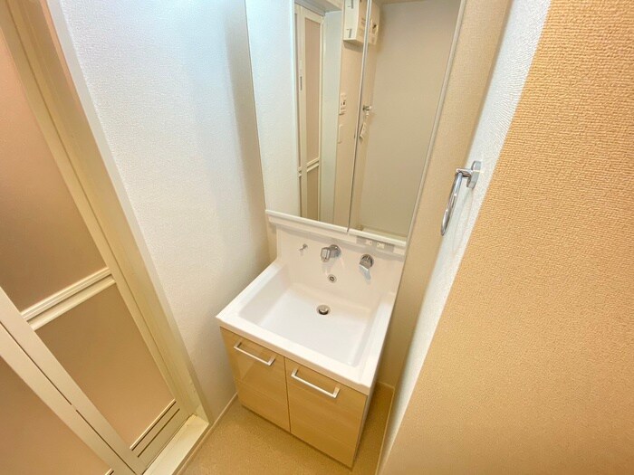 物件内観写真15　(洗面)