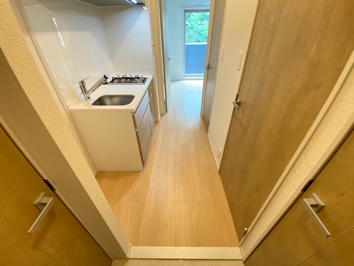 物件内観写真19　(廊下)