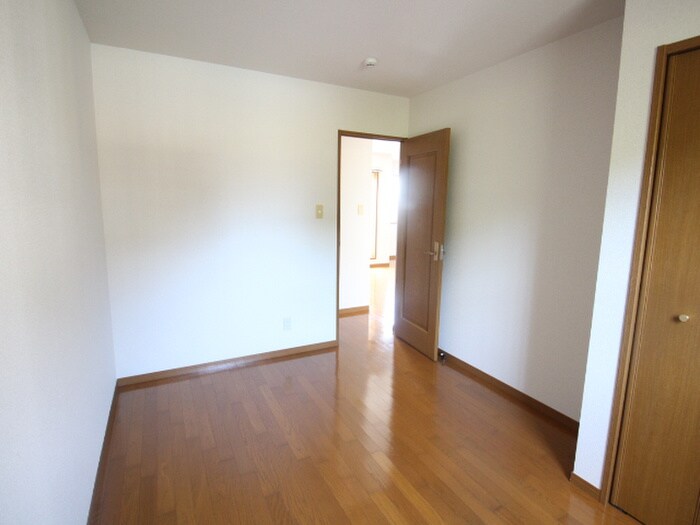 物件内観写真12　(居室)