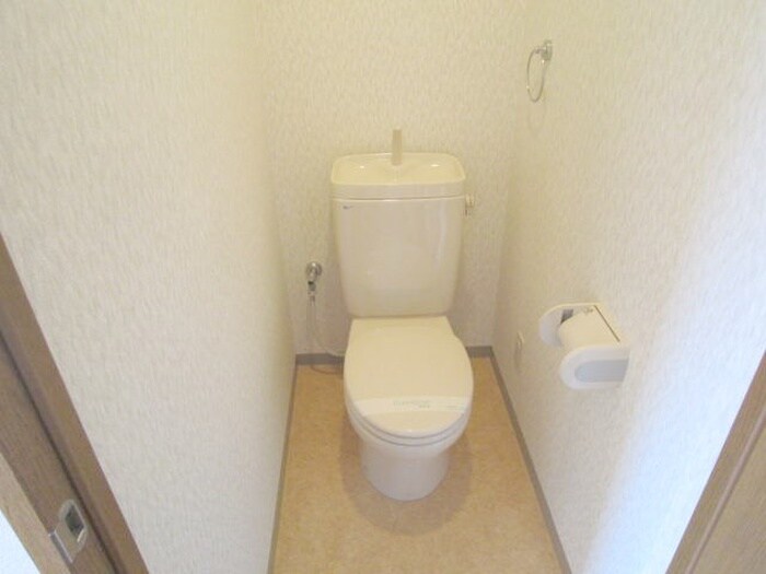 物件内観写真14　(トイレ)