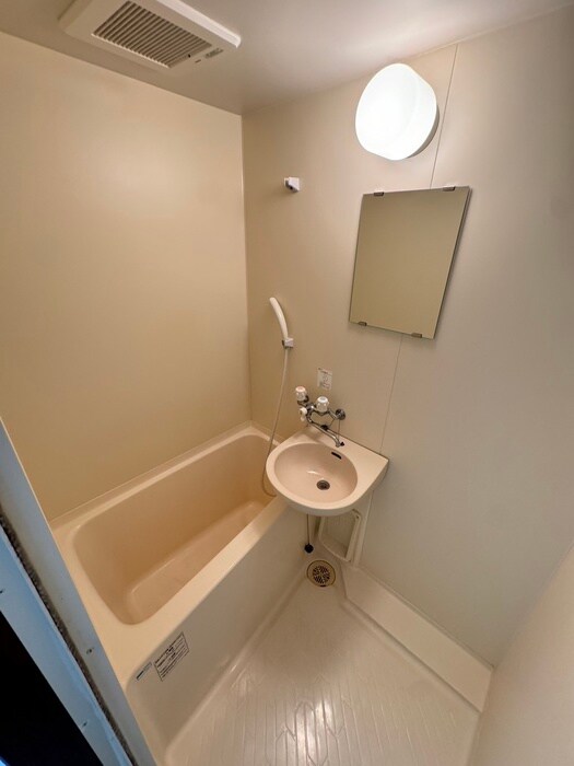 物件内観写真9　(バス／シャワールーム等)