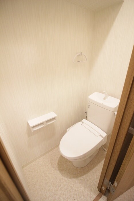 物件内観写真11　(トイレ)