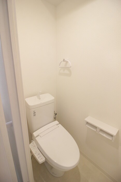 物件内観写真11　(トイレ)