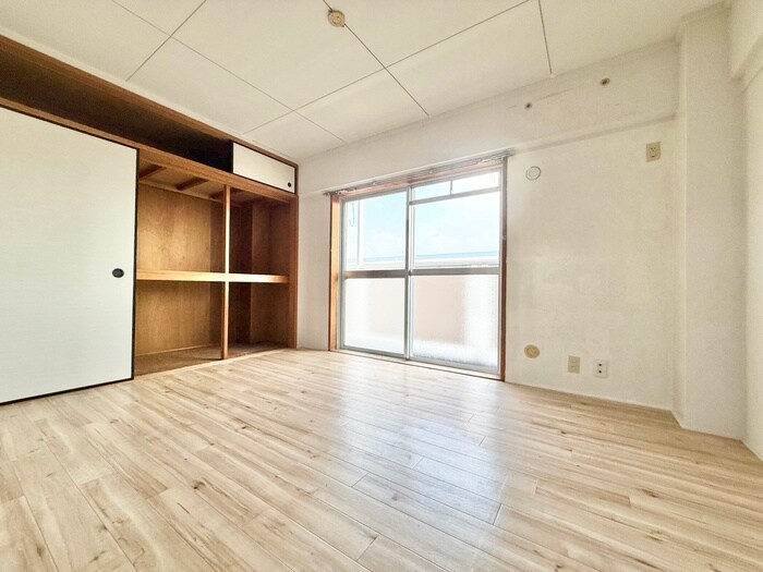 物件内観写真10　(居室)