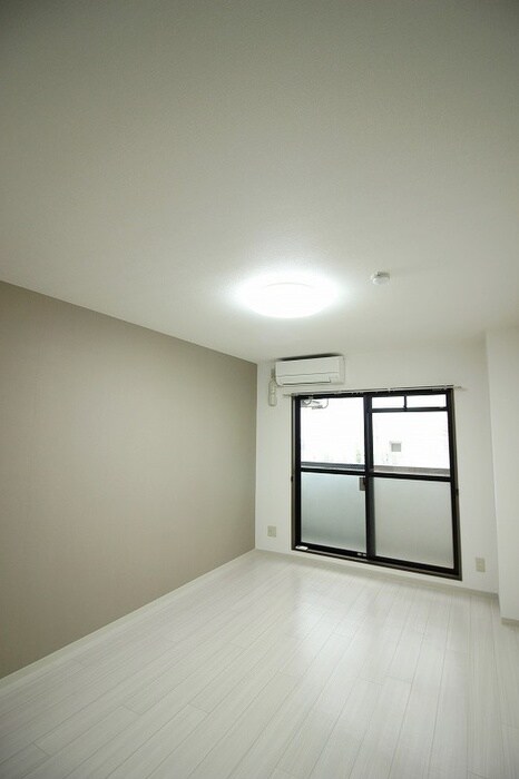 物件内観写真13　(内観写真)