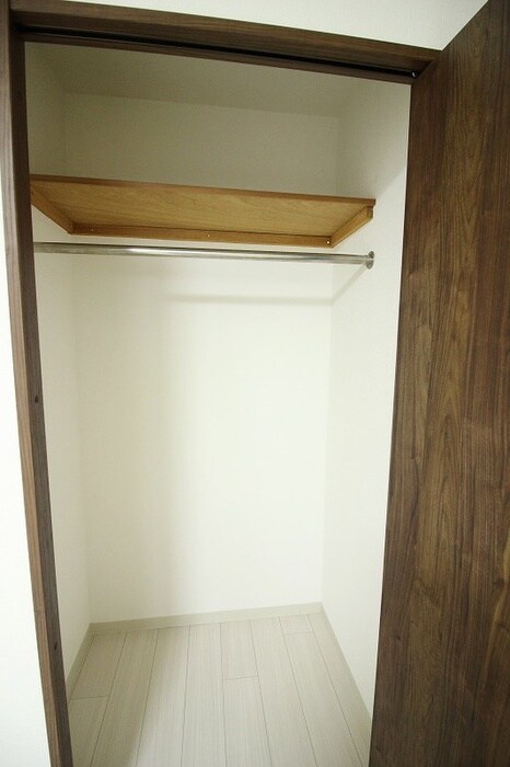 物件内観写真16　(収納)