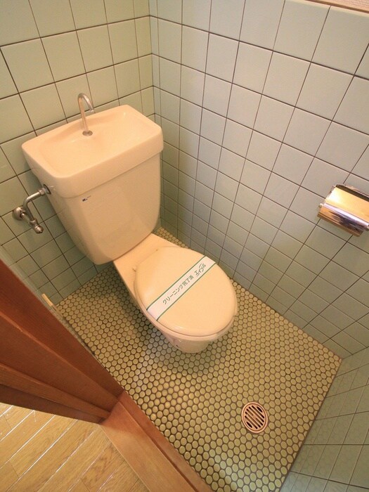 物件内観写真12　(トイレ)