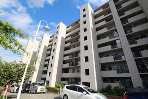 桃山台ｸﾞﾗﾝﾄﾞﾏﾝｼｮﾝＤ３棟(502)外観写真