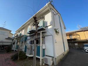 コーポセラヴィＡ棟外観写真