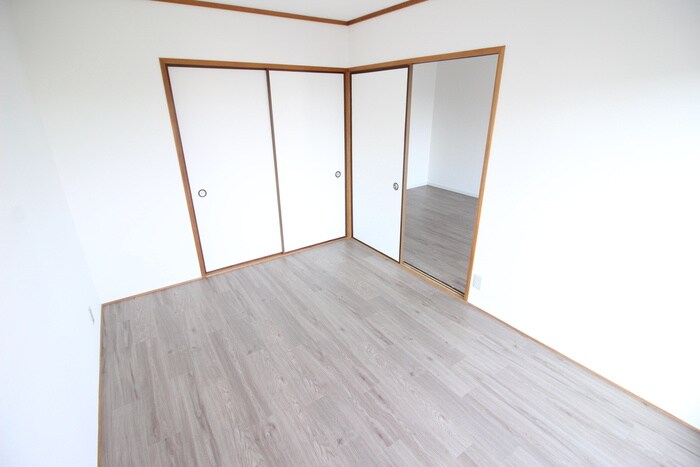 物件内観写真16　(内観写真)