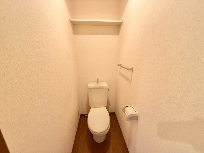 物件内観写真15　(トイレ)