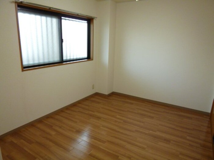 物件内観写真11　(居室)