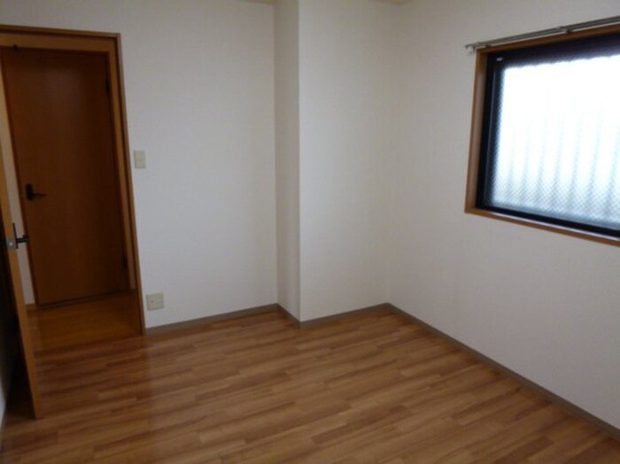 物件内観写真17　(居室)