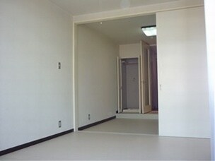 物件内観写真7　(内観写真)