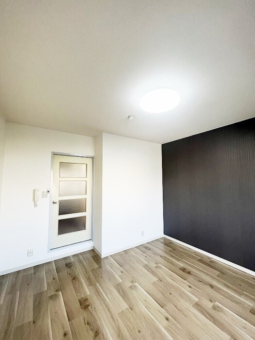 物件内観写真15　(居室)