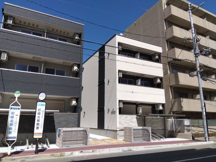 物件外観写真1　(外観写真)