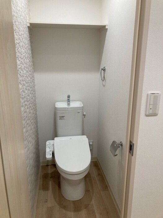 物件内観写真11　(トイレ)