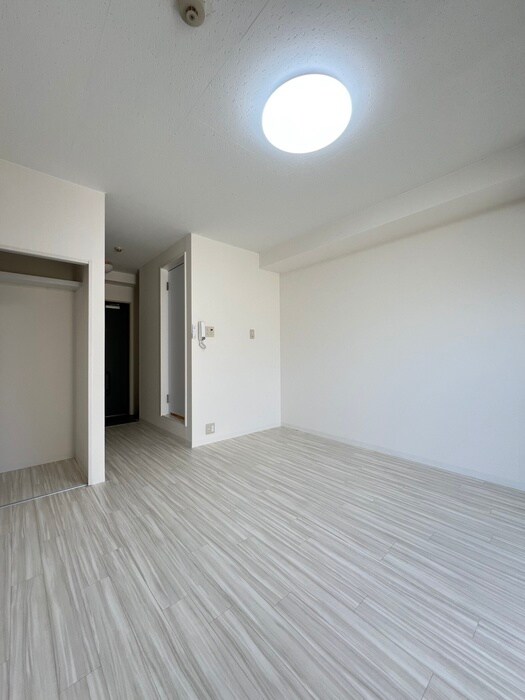 物件内観写真11　(居室)