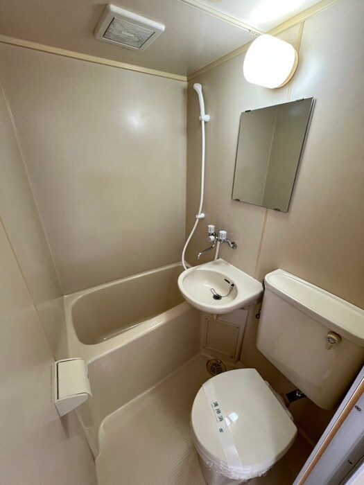 物件内観写真13　(バス／シャワールーム等)