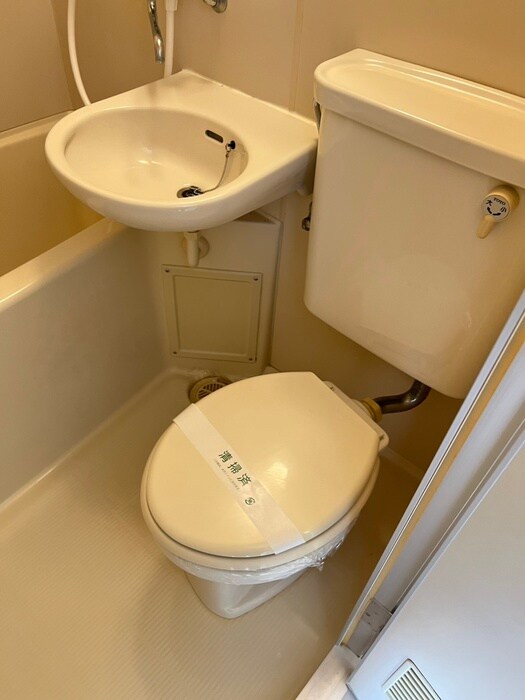 物件内観写真14　(トイレ)