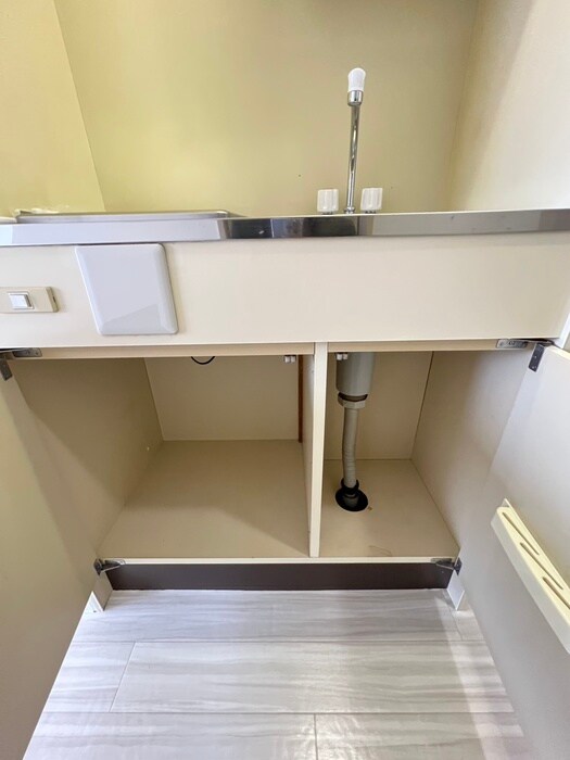 物件内観写真15　(収納)