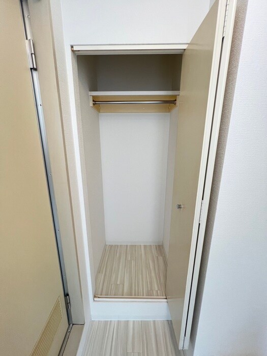 物件内観写真16　(収納)