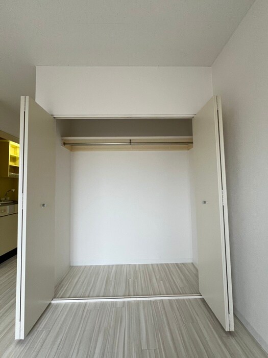 物件内観写真16　(収納)