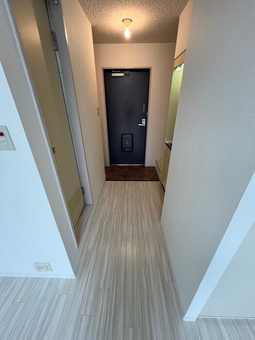 物件内観写真19　(廊下)