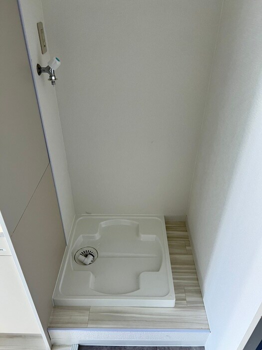 物件内観写真20　(洗濯機置場)