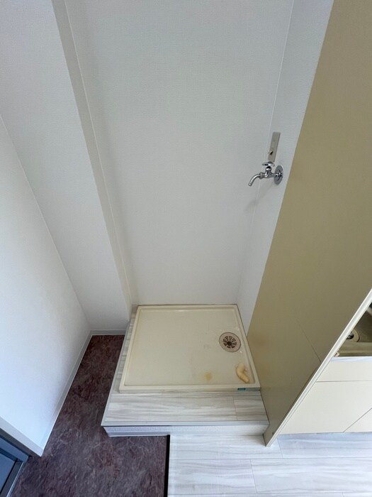 物件内観写真20　(洗濯機置場)