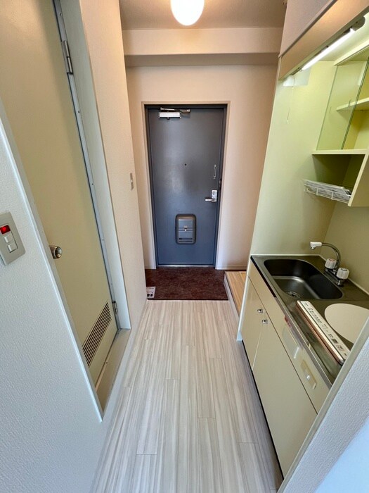 物件内観写真21　(廊下)