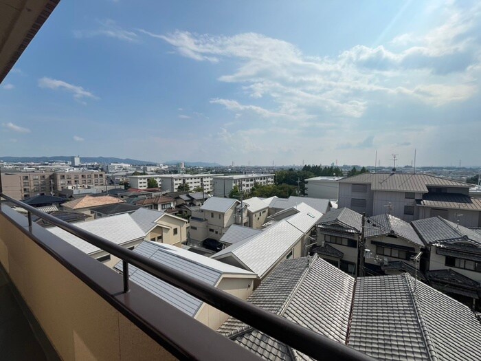 物件内観写真18　(室内からの展望)