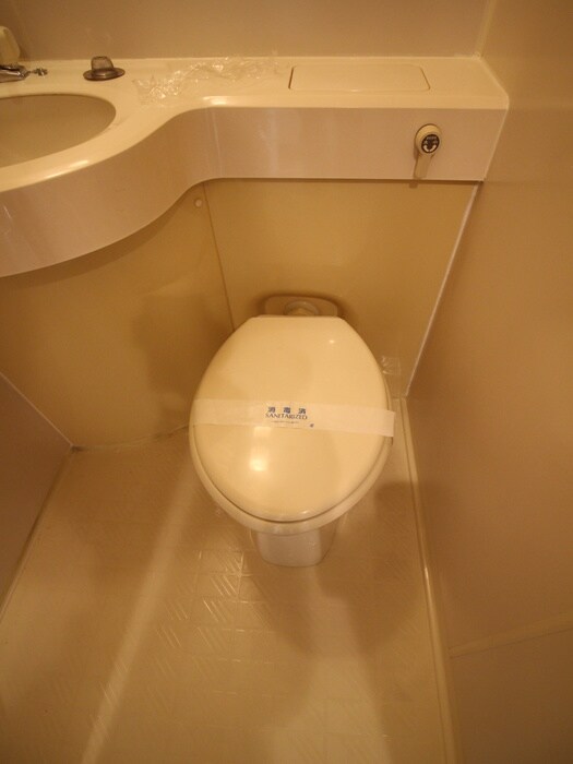 物件内観写真17　(トイレ)