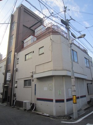 いずみマンション外観写真