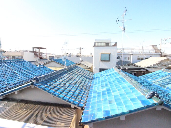 物件内観写真16　(室内からの展望)