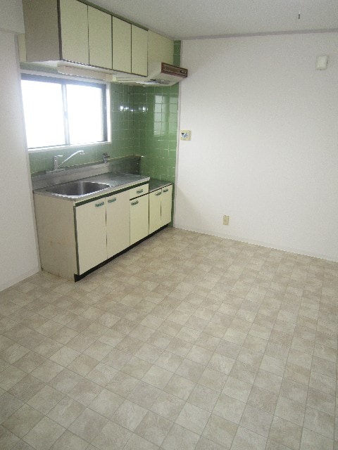 物件内観写真6　(内観写真)