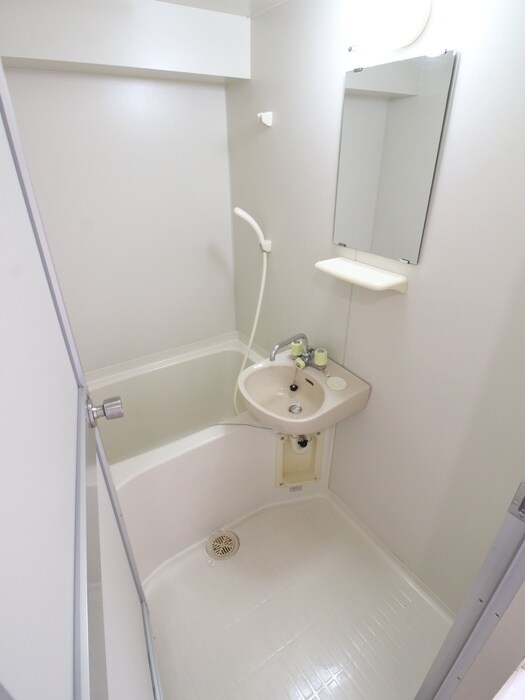 物件内観写真8　(バス／シャワールーム等)