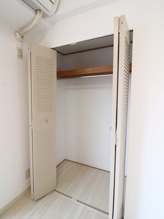 物件内観写真13　(収納)