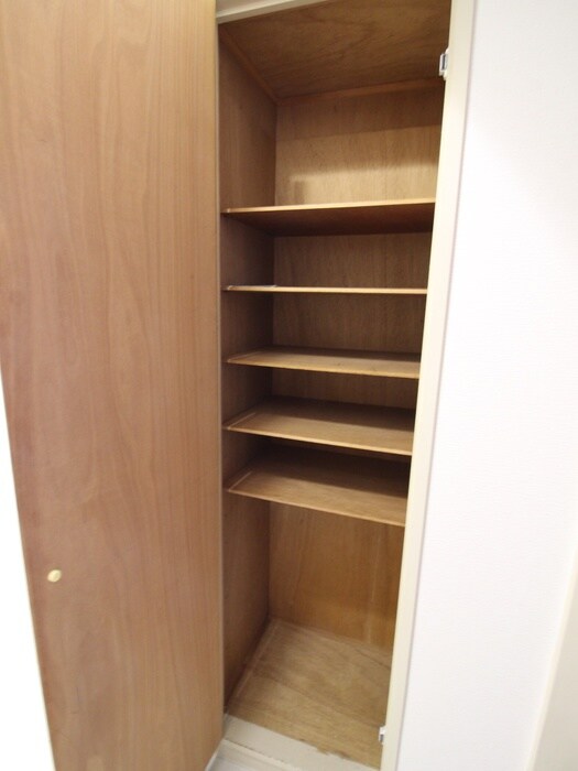 物件内観写真15　(靴箱)