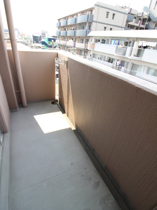 カ－サミクニのベランダ・バルコニー