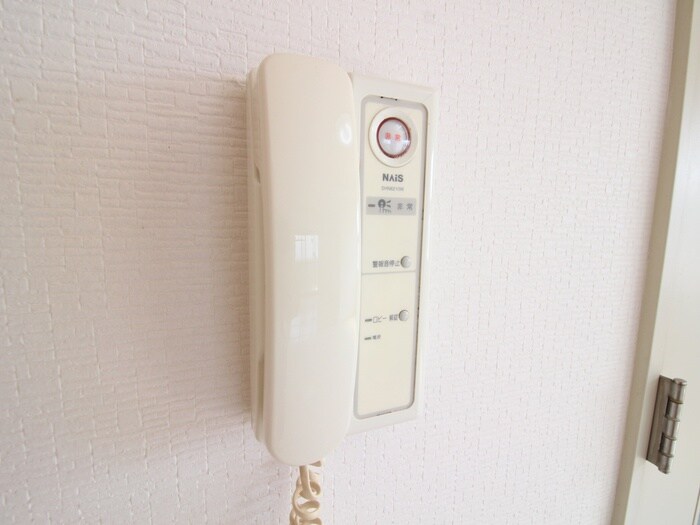 カ－サミクニの内観写真