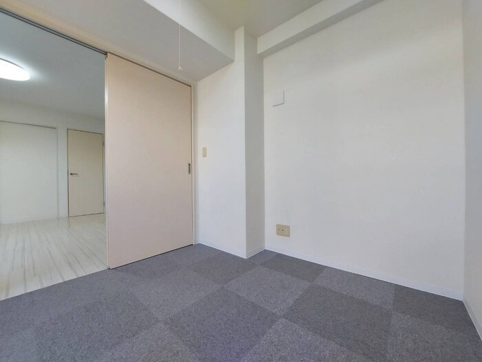 物件内観写真13　(居室)