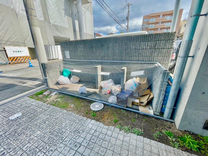 物件外観写真6　(建物設備)