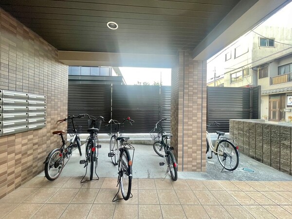 駐輪場