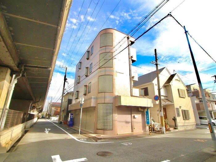 物件外観写真3　(建物設備)