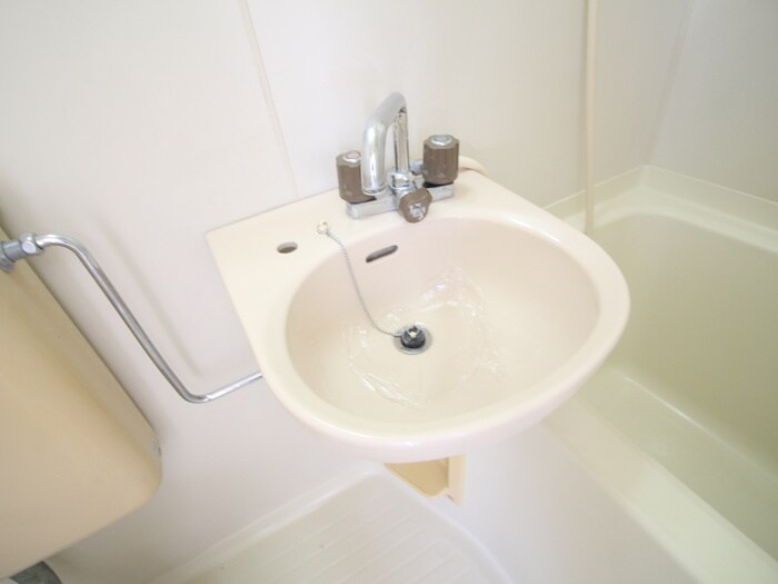 物件内観写真11　(洗面)