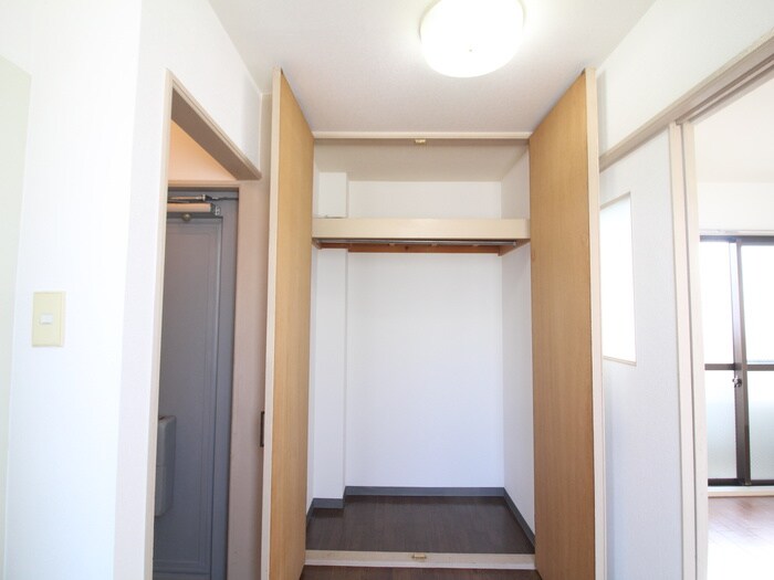 物件内観写真14　(収納)