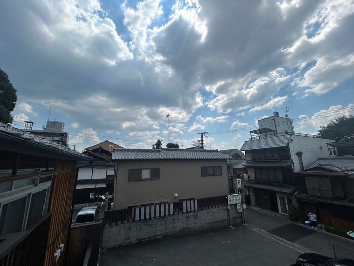 物件内観写真15　(室内からの展望)