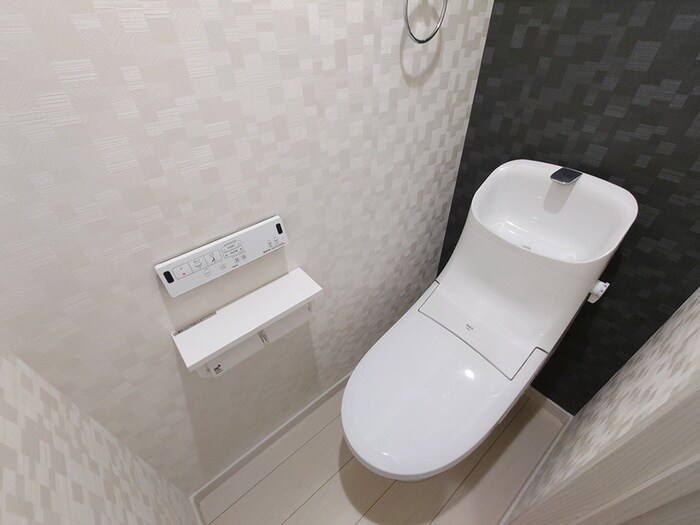 物件内観写真13　(トイレ)