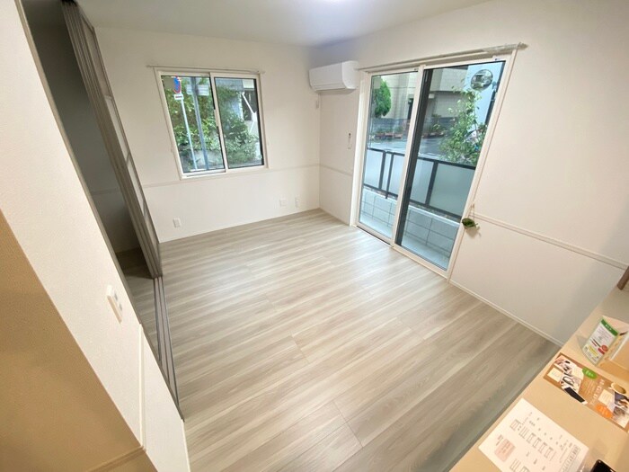 物件内観写真7　(居室)